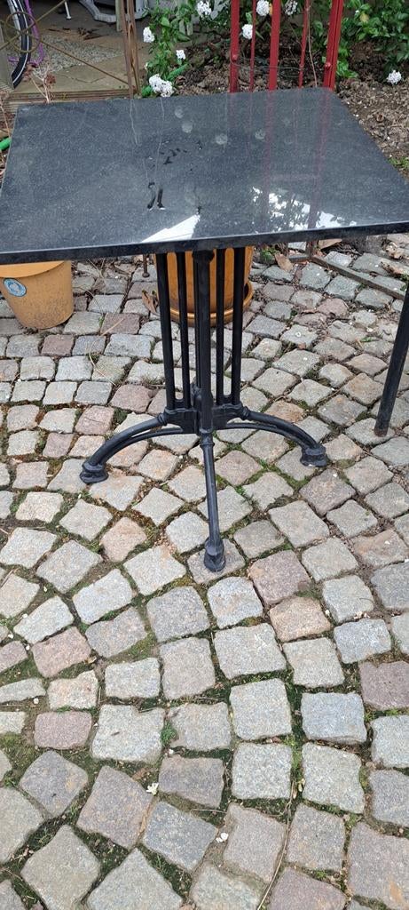 Zwarte vierkante tafel met granieten blad, Ophalen