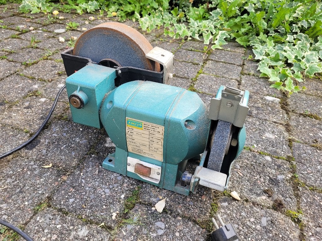 Werkbankslijpmachine Kinzo - Goede staat, Ophalen, Gebruikt, Minder dan 700 watt, Werkbankslijpmachine