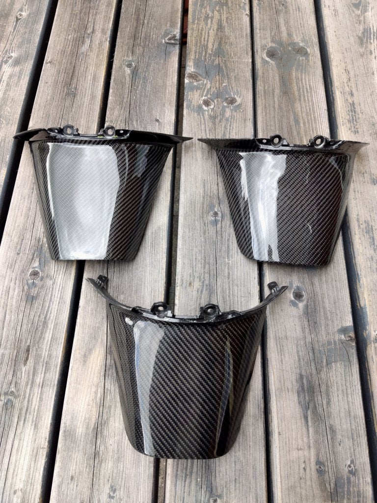 UITVERKOOP! Carbon achterspatbord Vespa Sprint / Primavera, Info@jynkx.com, Nieuw, Ophalen of Verzenden, Piazza 99