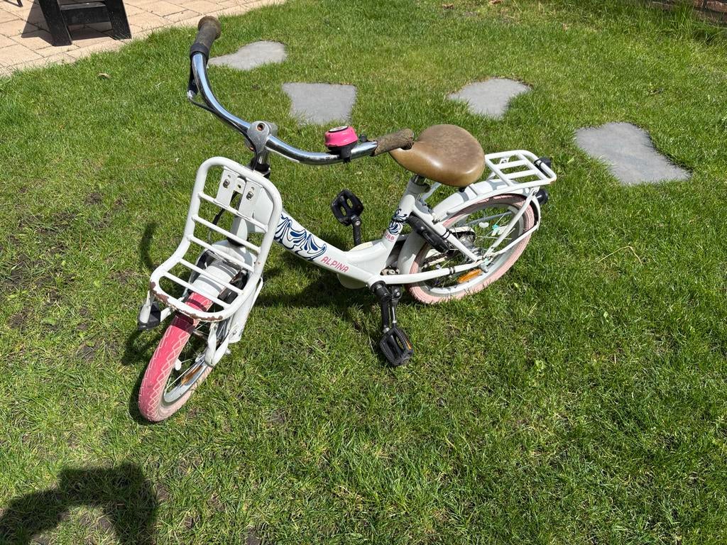 Alpina kinderfiets 16 inch - Wit met roze accenten, Fietsen en Brommers, Ophalen, Terugtraprem, Gebruikt, Handrem