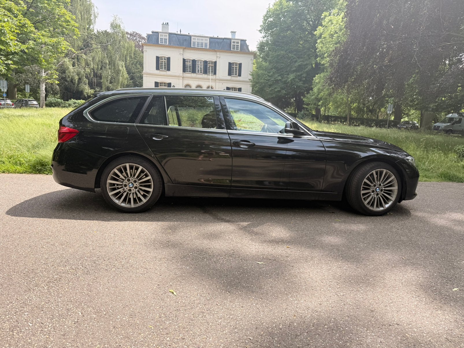BMW 330d xDrive Touring 2016 | Facelift (LCI) | Winterset, Auto's, Automaat, Automatische klimaatregeling, Euro 6, 2993 cc