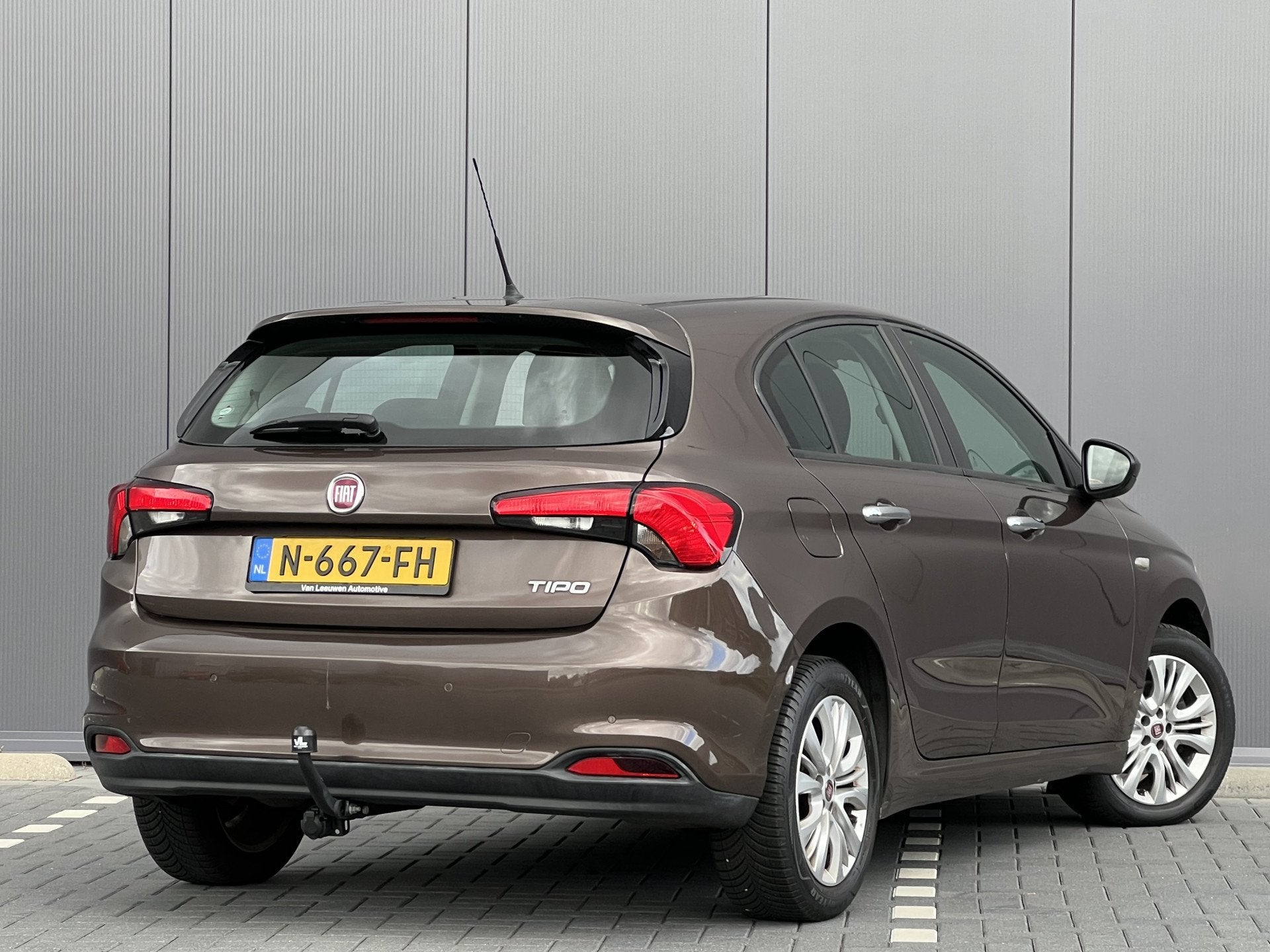 Fiat Tipo 1.6 MultiJet 16v Popstar | Trekhaak | PDC, Auto's, Voorwielaandrijving, Stof, Gebruikt, 4 cilinders