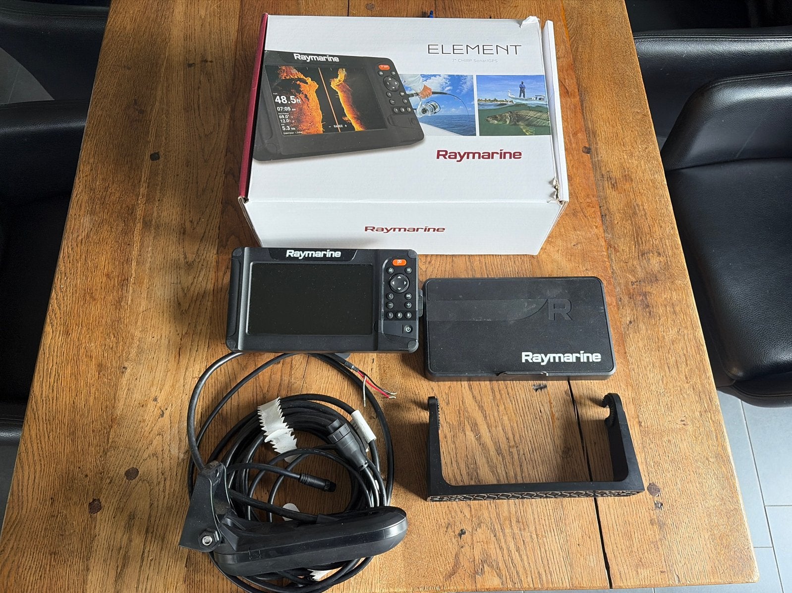 Raymarine Element 7 HV Kaartplotter/Fishfinder met transduce, Watersport en Boten, Ophalen of Verzenden, Zo goed als nieuw, Overige typen