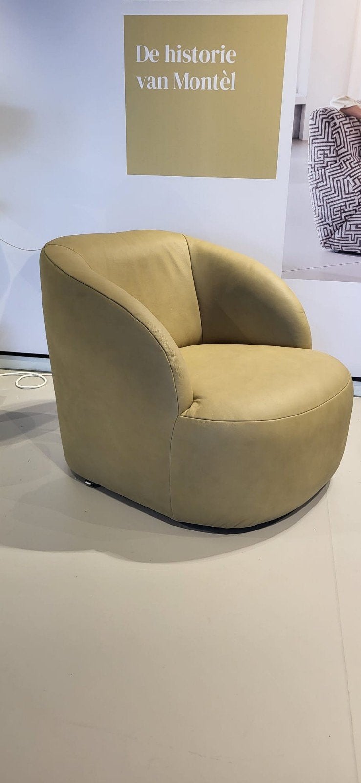 Montel - Wave leren fauteuil, Huis en Inrichting, Ophalen, Zo goed als nieuw, 50 tot 75 cm, Leer