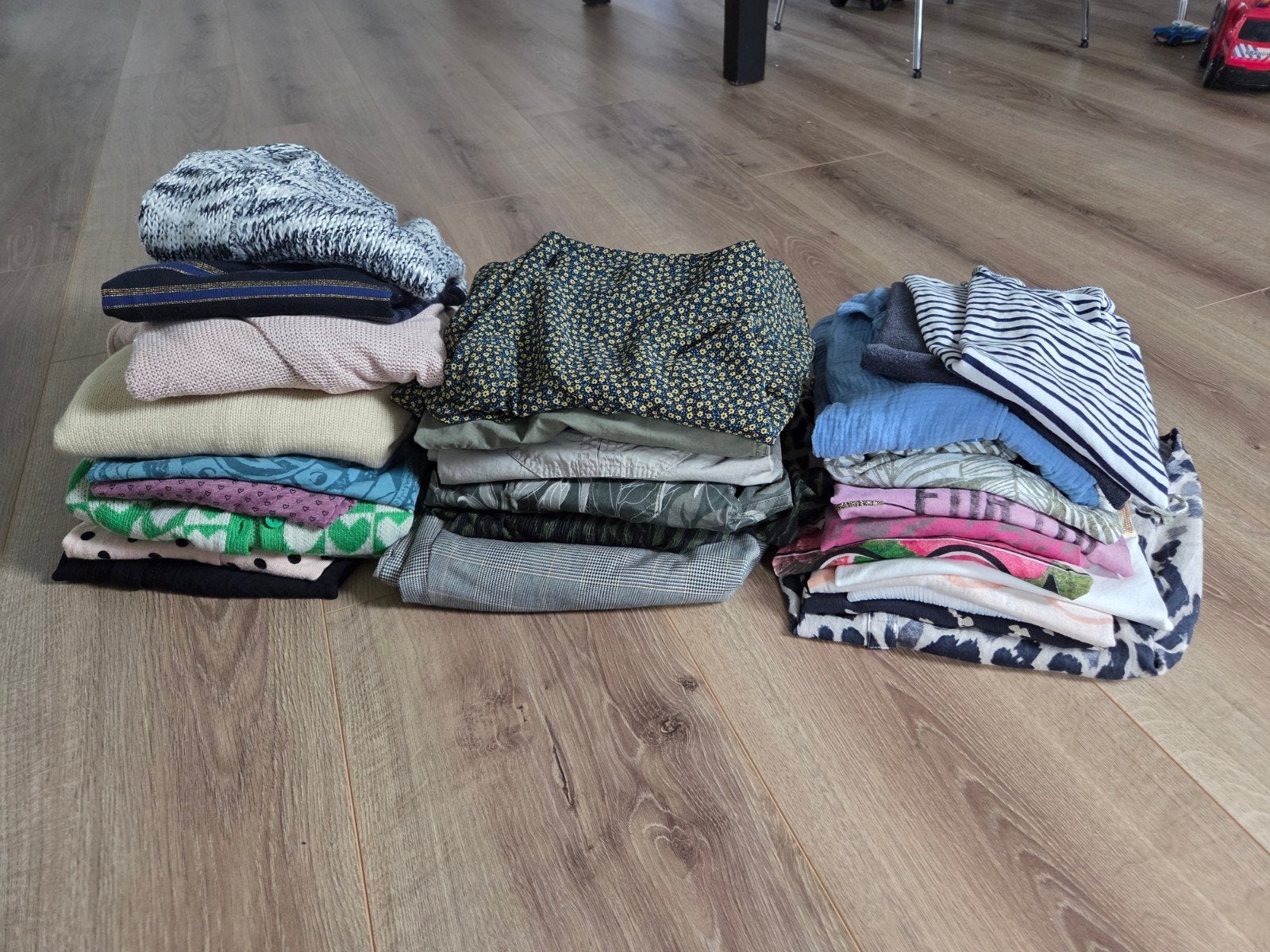 Groot kledingpakket L-XL (35 stuks), Ophalen, Maat 42/44 (L)