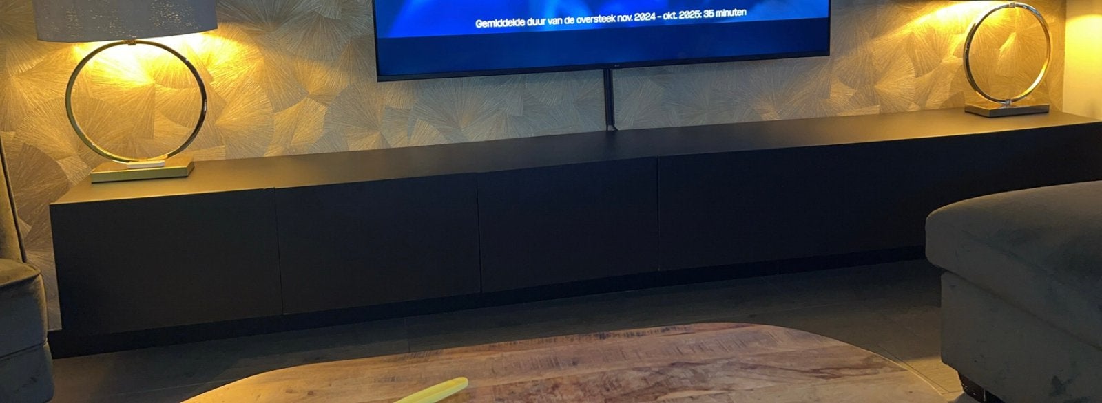 Zwarte tv kast, Ophalen, Zo goed als nieuw, 25 tot 50 cm, Minder dan 100 cm