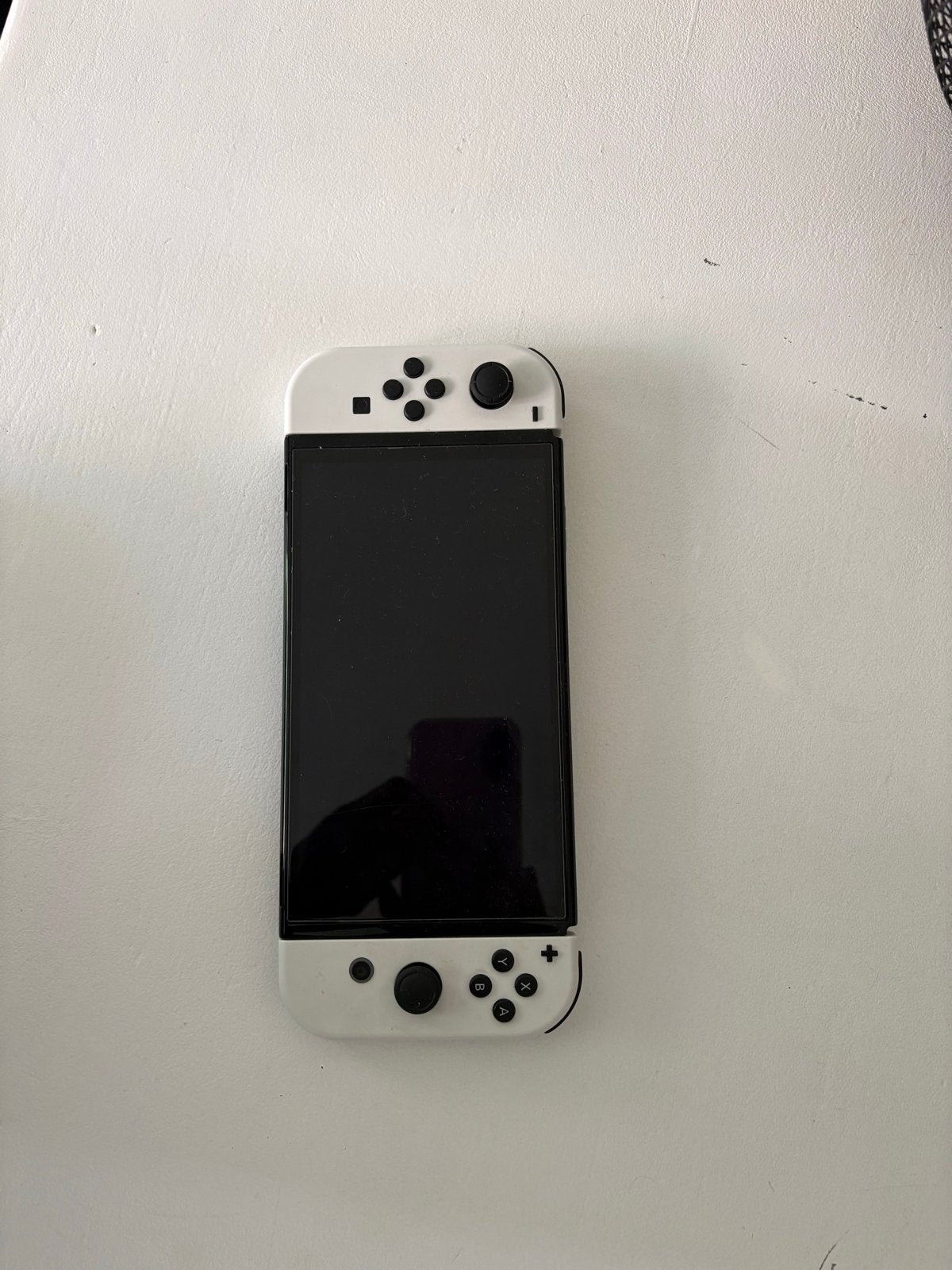 Nintendo Switch OLED Wit - Zo goed als nieuw, Ophalen of Verzenden, Zo goed als nieuw, Met 2 controllers, Switch OLED