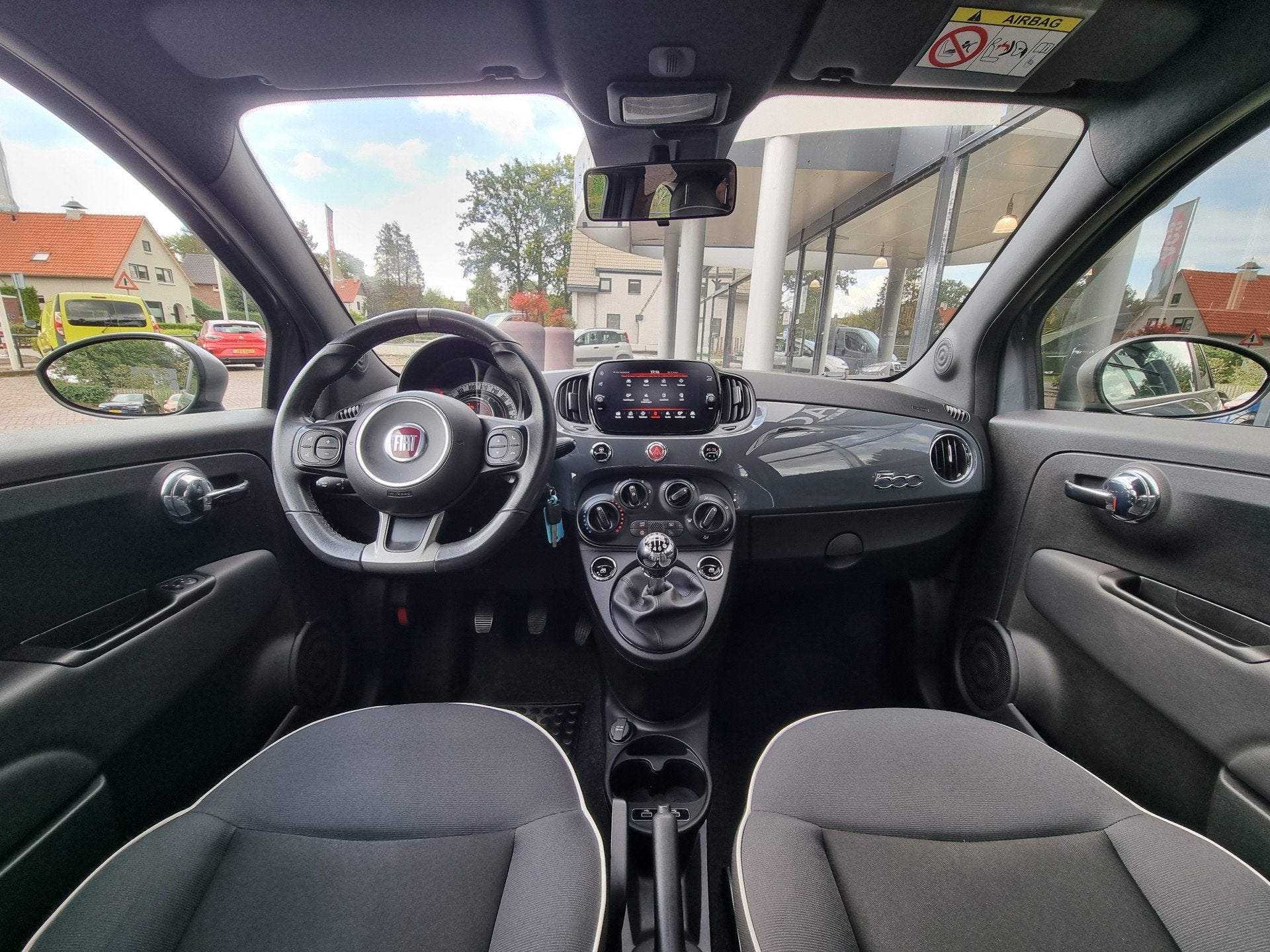 Fiat 500 1.0 Hybrid Star | Premium kleur | Android/Apple | Z, Auto's, Gebruikt, 4 stoelen, Alcantara, Startonderbreker