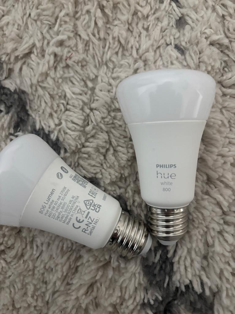 Philips Hue White E27 LED Lampen (2 stuks), Huis en Inrichting, Lampen | Losse lampen, Ophalen, Led-lamp, 60 watt of meer, E27 (groot)