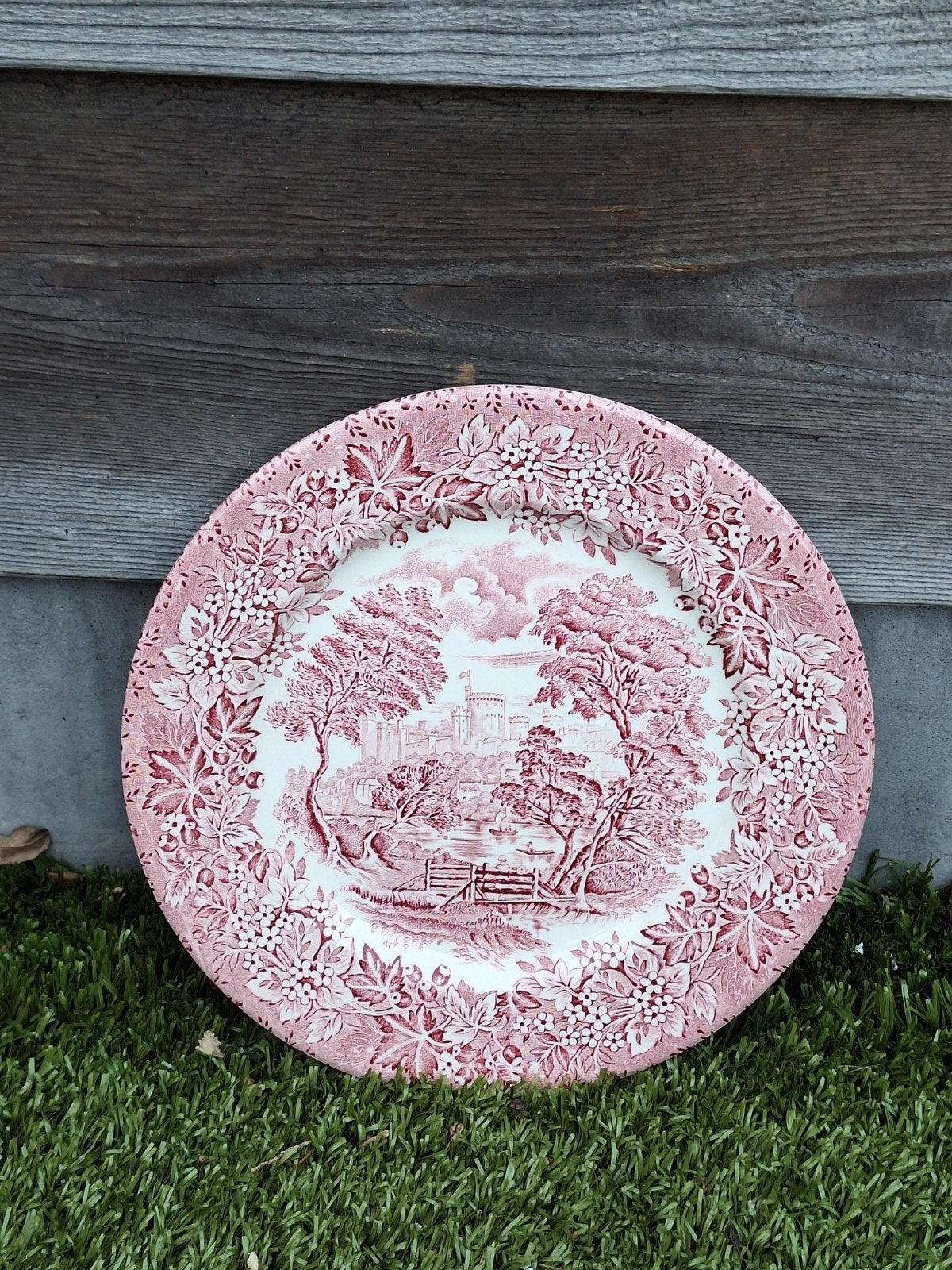 Vintage roze decoratieve wandplaat met kasteelmotief, Ophalen of Verzenden