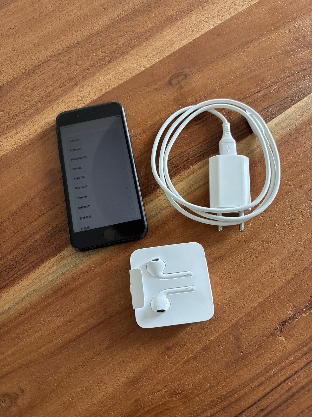 iPhone SE (2020) Zwart, Telecommunicatie, Mobiele telefoons | Apple iPhone, Zwart, Ophalen of Verzenden, Zonder simlock, IPhone SE (2020)