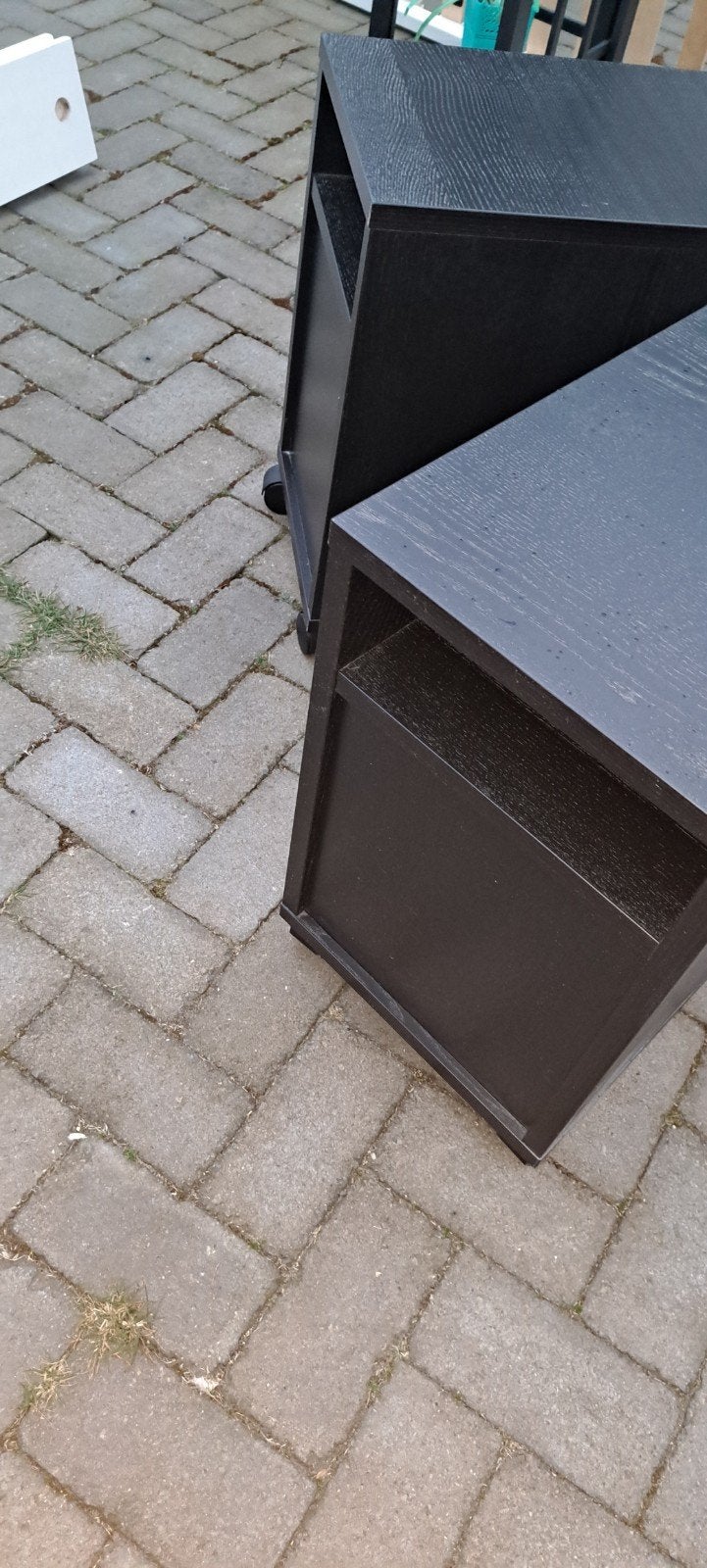 Nachtkastjes 2 stuks Oltedal op wieltjes, Ophalen, Minder dan 45 cm, Minder dan 55 cm