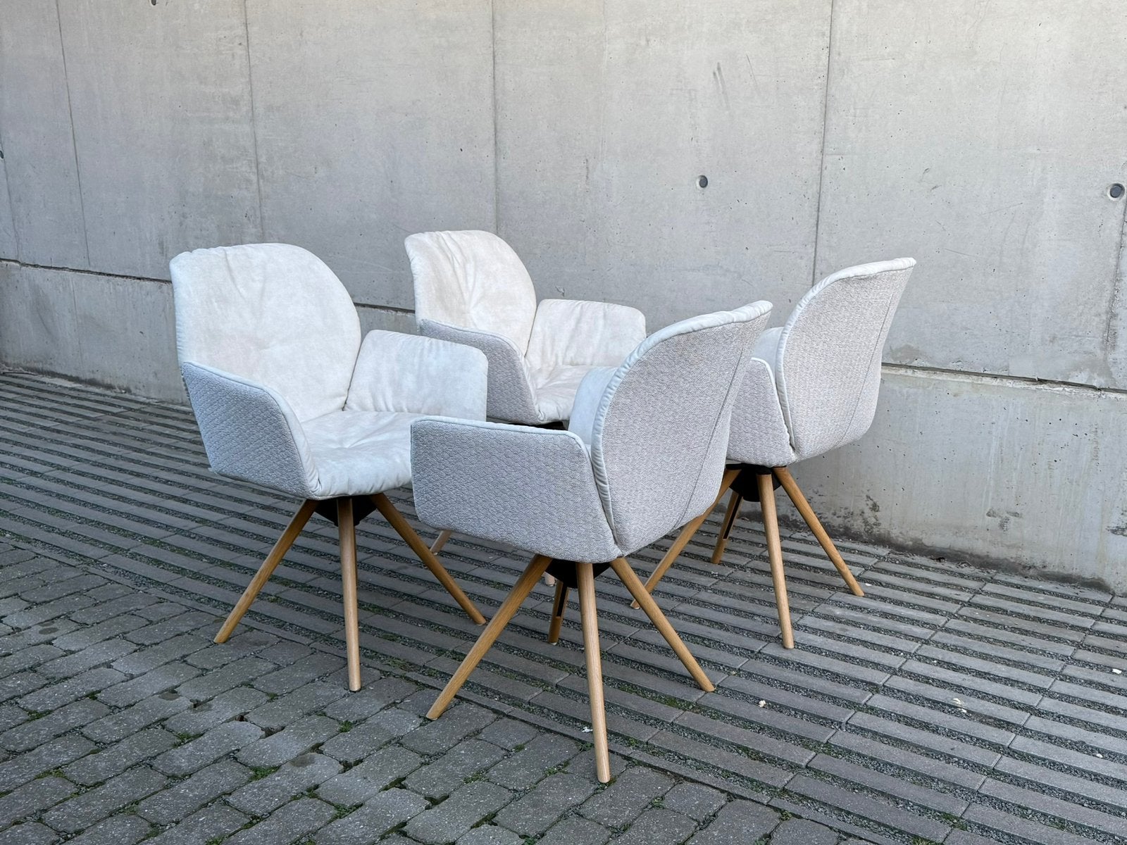 4x Mobitec - MOOD 95 Eetkamerstoelen, Huis en Inrichting, Stoelen, Jori leolux vitra ikea juntoo fritz knoll italia ligne roset