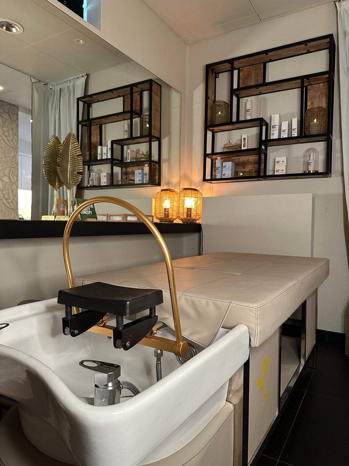 Headspa te koop, Diensten en Vakmensen