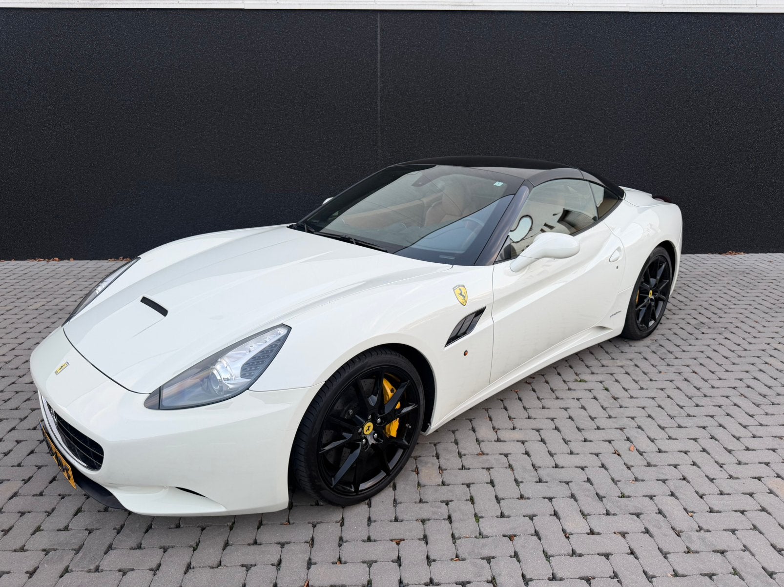 Ferrari California 4.3 V8 | Pininfarina | 2009 | incl. BTW, Auto's, Automaat, Achterwielaandrijving, 460 pk, 8 cilinders