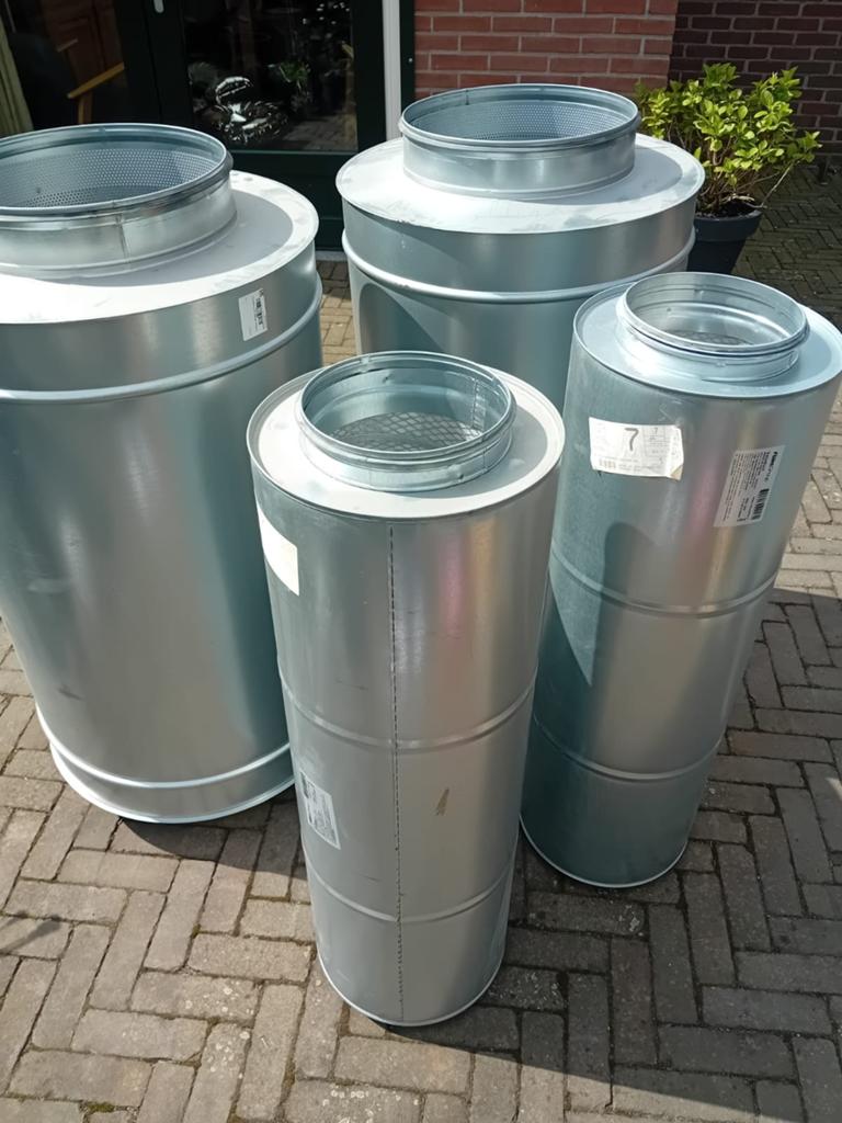Ventilatie dempers 350 mm en 200 mm kan ook per stuk, Doe-het-zelf en Verbouw, Ventilatie en Afzuiging, Ophalen of Verzenden, Nieuw