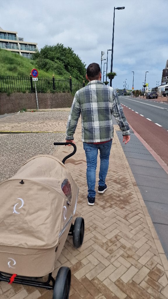 Beachwagon Lite met matras, regenhoes en huif, Ophalen, Opvouwbaar, Gebruikt