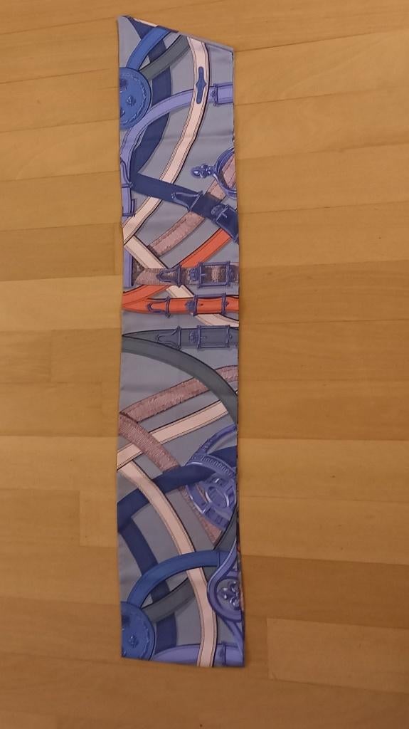 Hermès Maxi Twilly Cavalcadour, Hermès, Verzenden, Zo goed als nieuw, Sjaal