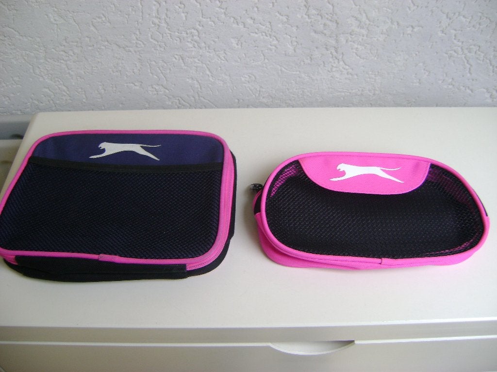 make up tasje zwart met fluor roze  22x14cm grote verkocht, Sieraden, Tassen en Uiterlijk, Ophalen of Verzenden, Zo goed als nieuw