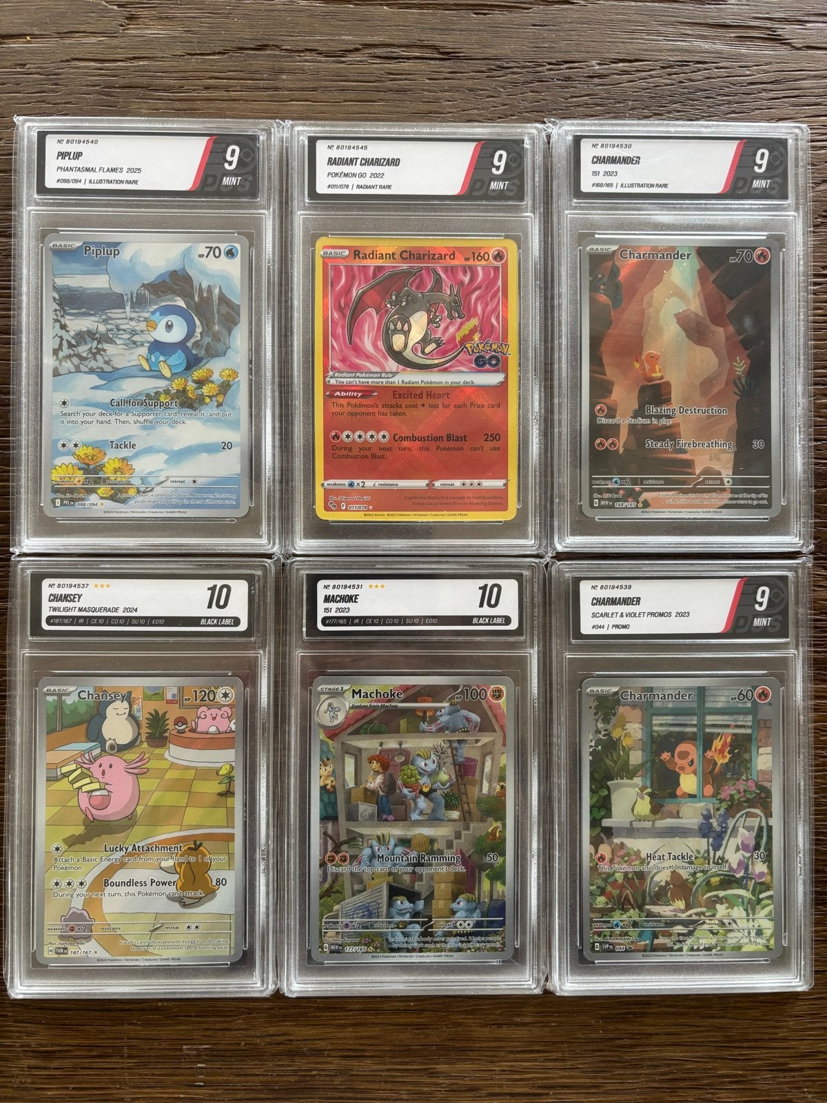 Graded Pokémon Kaarten, Ophalen of Verzenden, Zo goed als nieuw, Meerdere kaarten