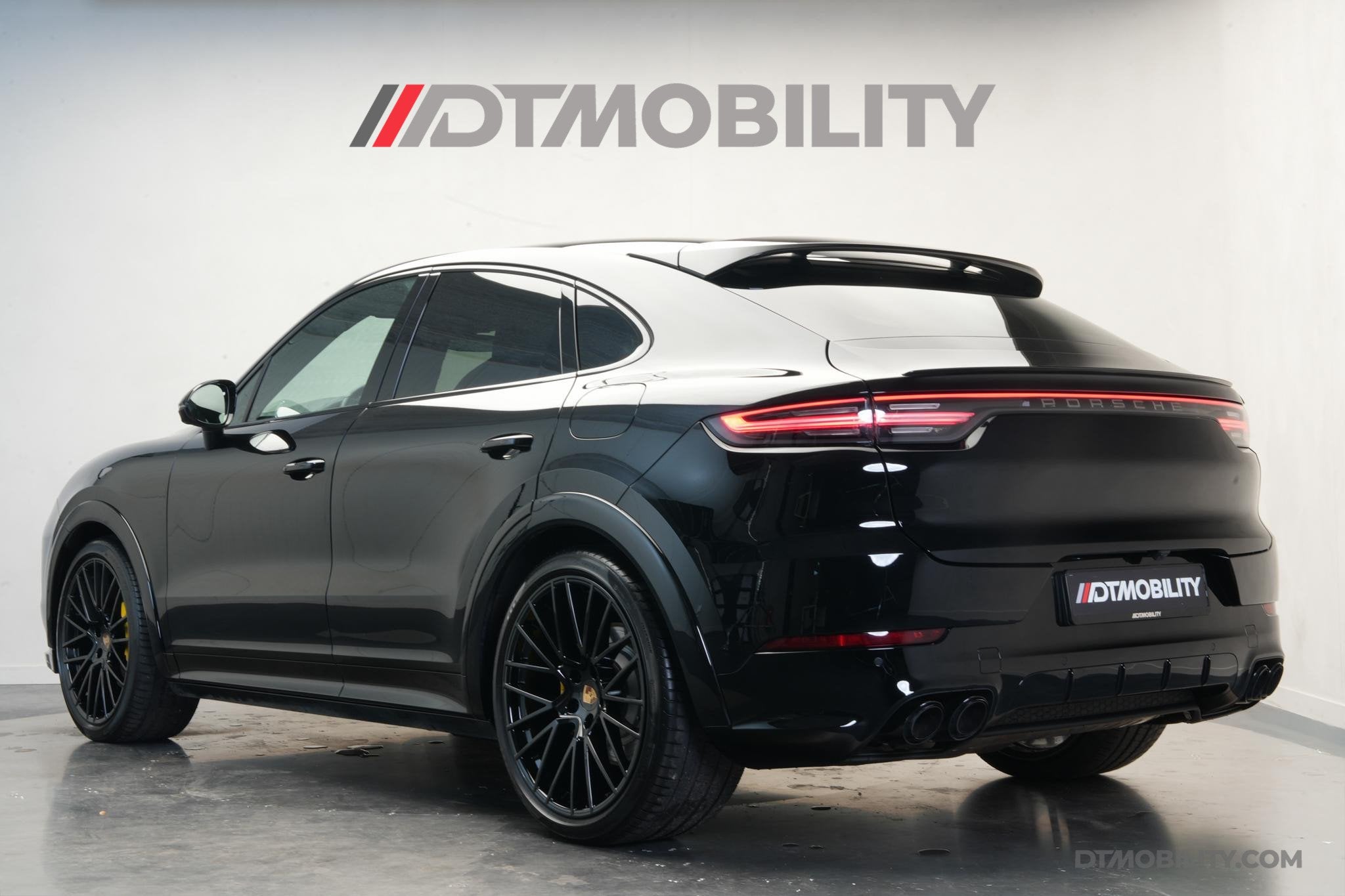Porsche Cayenne Coupé 3.0 E-Hybrid Platinum Sport Design &, Auto's, Automaat, Cayenne, Gebruikt, 2995 cc