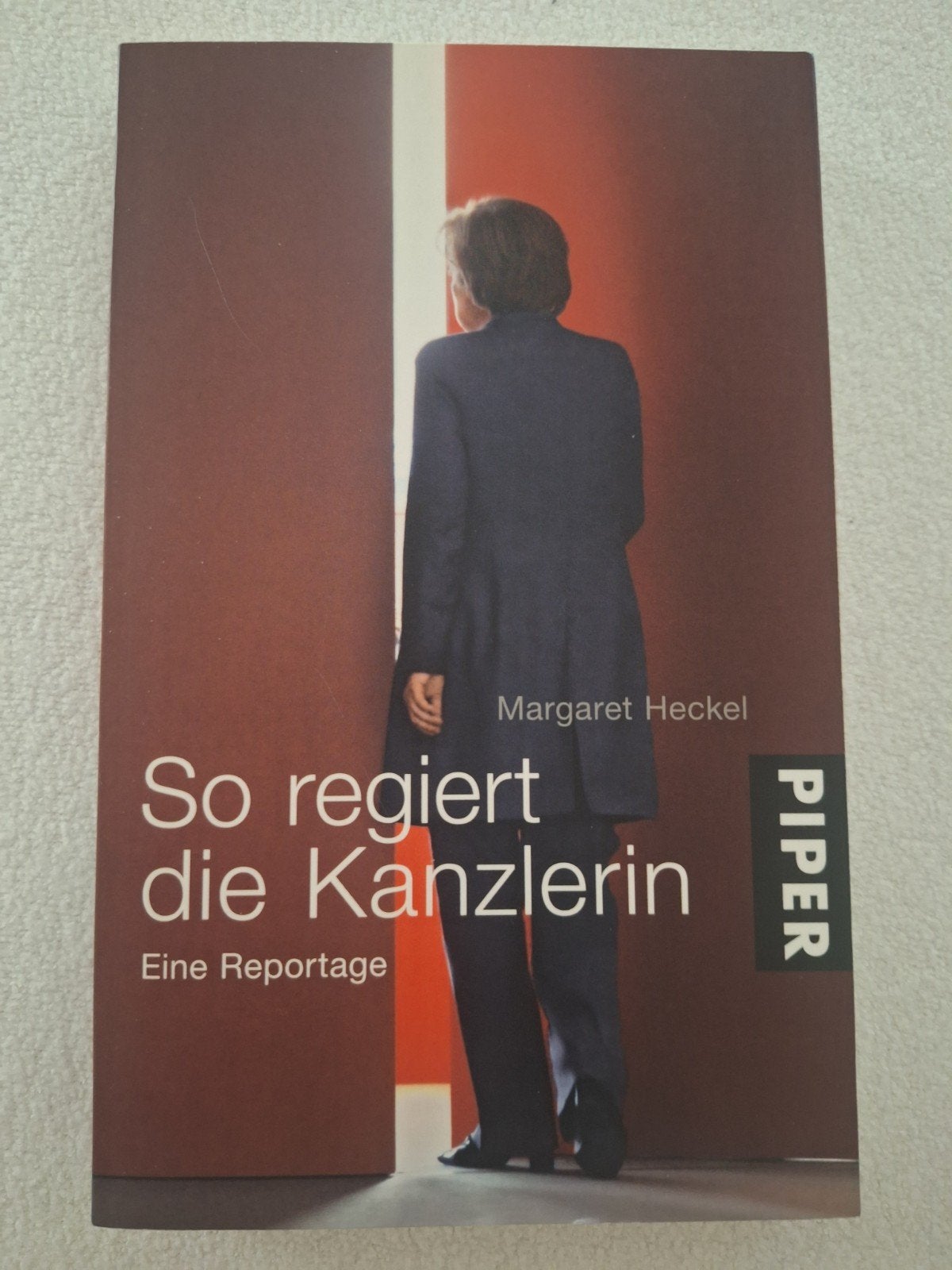 So regiert die Kanzlerin - Een reportage over politiek, Gelezen, Margaret Heckel, Europa, Ophalen of Verzenden