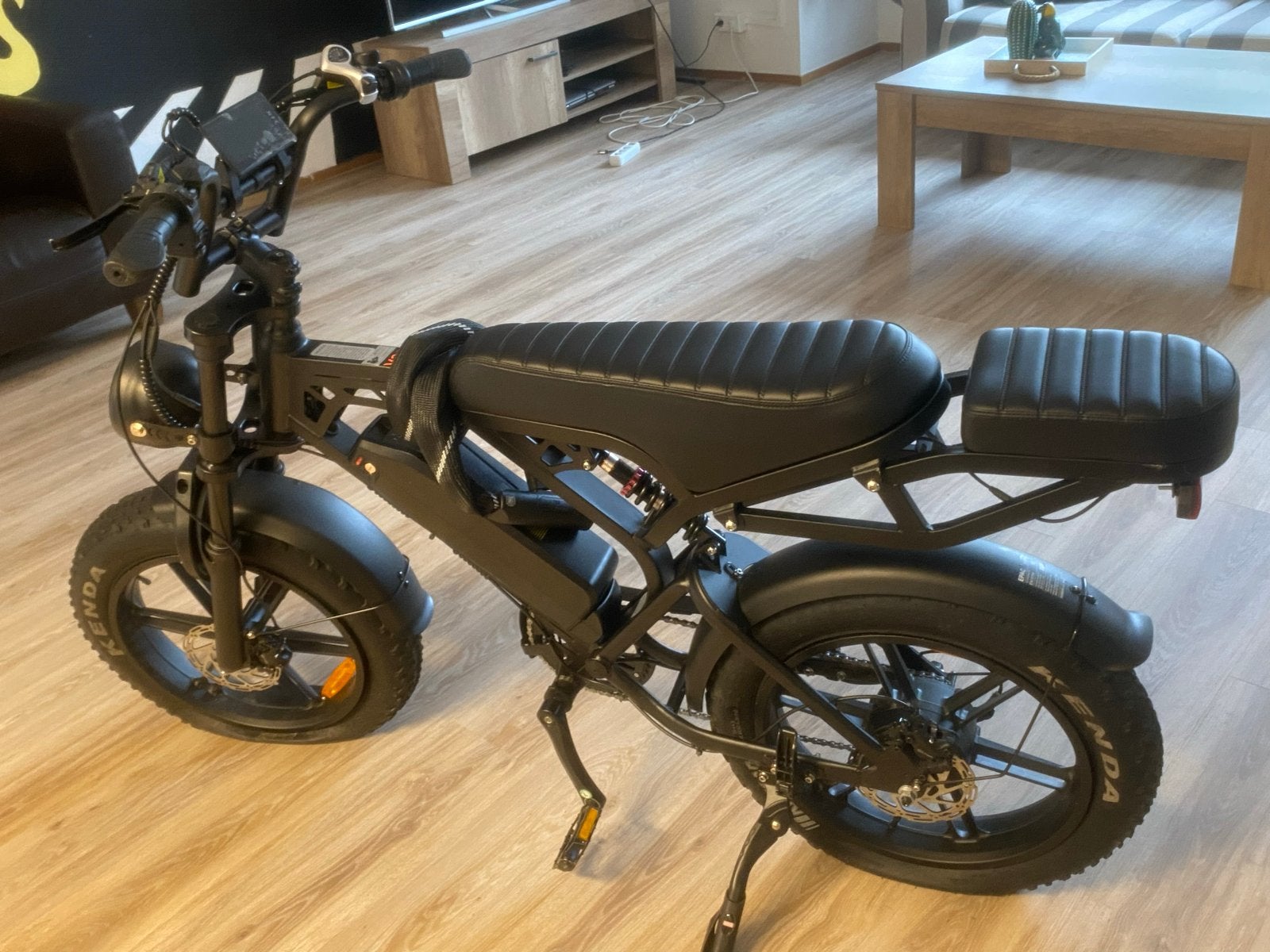 Stoere Fatbike E-bike - Zwart met mankementen, Gebruikt, 51 tot 55 cm, 50 km per accu of meer, Ophalen