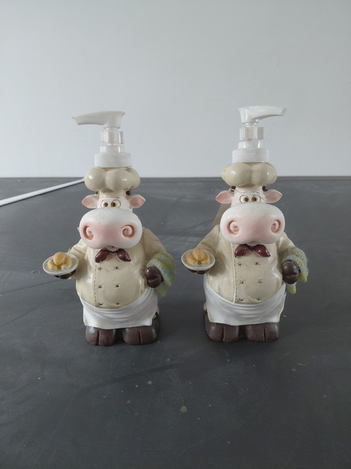 Leuke zeepdispensers in de vorm van kokende koeien, Kunststof, Ophalen of Verzenden, Meerkleurig, Overige merken