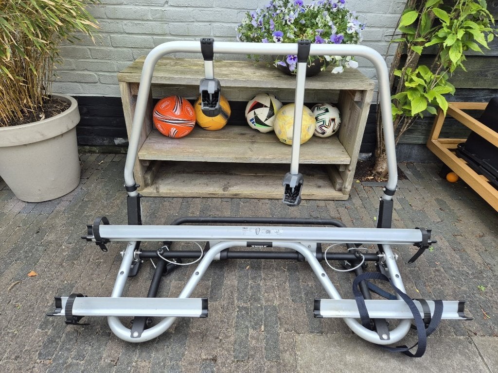 Thule Caravan Superb. fietsendrager, Ophalen, Gebruikt