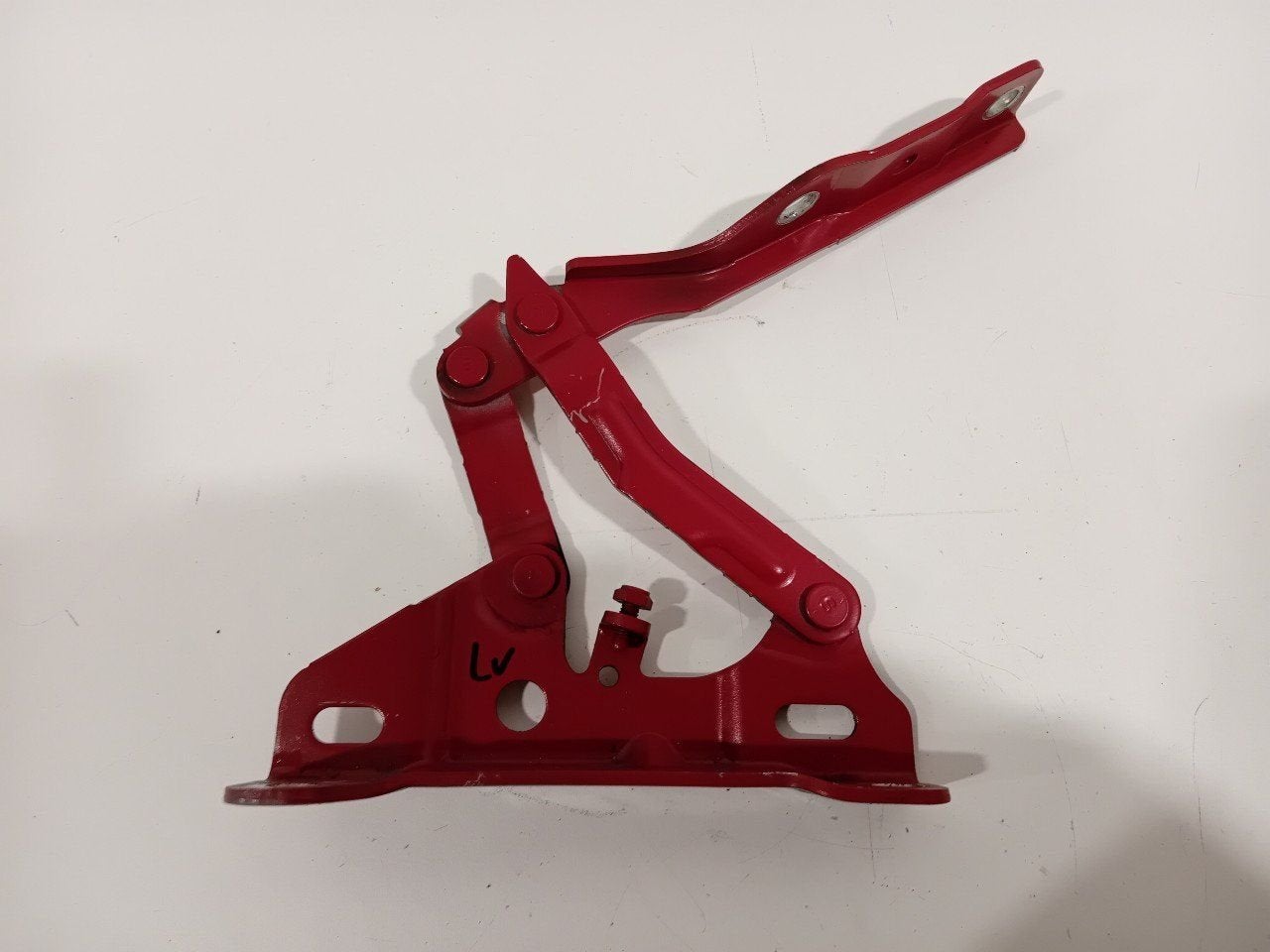 Motorkapscharnier links Hyundai Tucson, Onderdelen@venauto.nl, Van der Ven Autorecycling B.V., Gebruikt, Ettenseweg 76, 4706 PB Roosendaal, The Netherlands