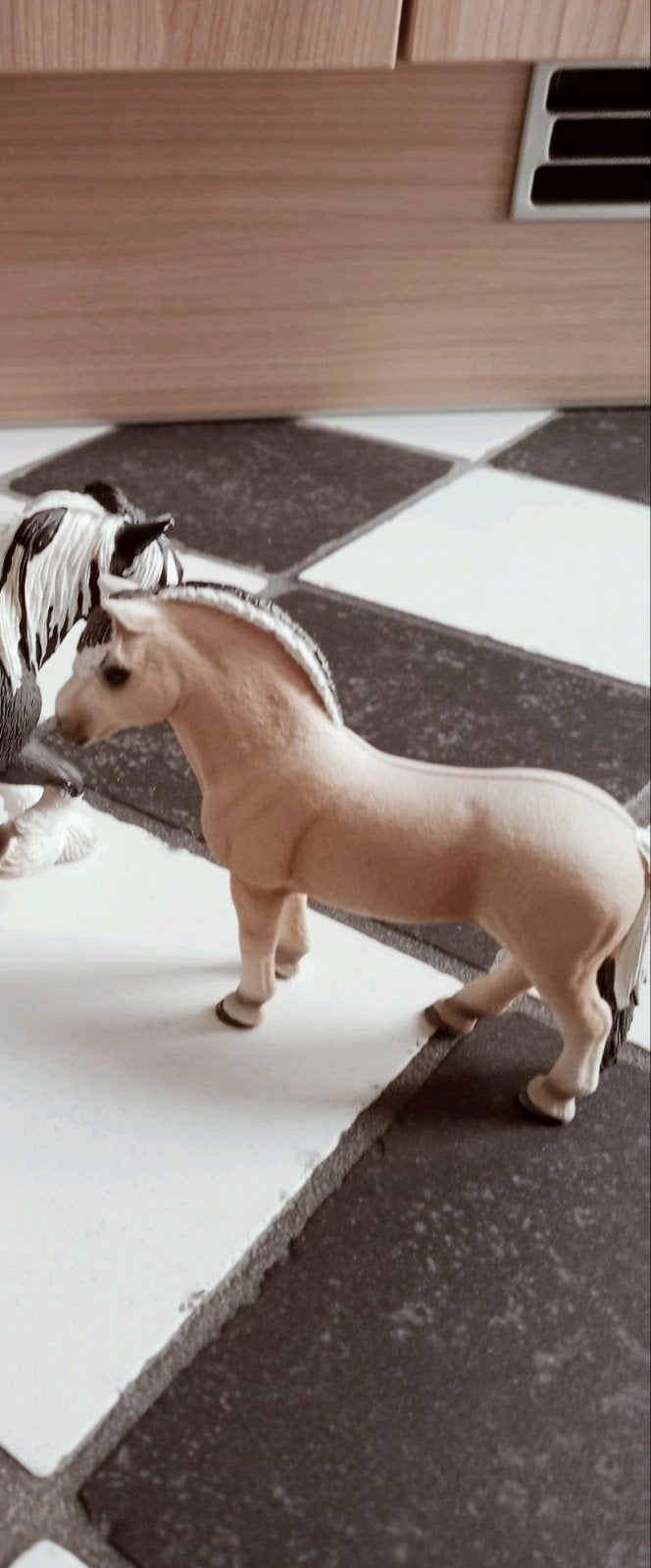 Schleich Fjord hengst nr 13753 als nieuw, Verzamelen, Dierenverzamelingen, Ophalen of Verzenden, Zo goed als nieuw, Paard, Beeldje of Figuurtje