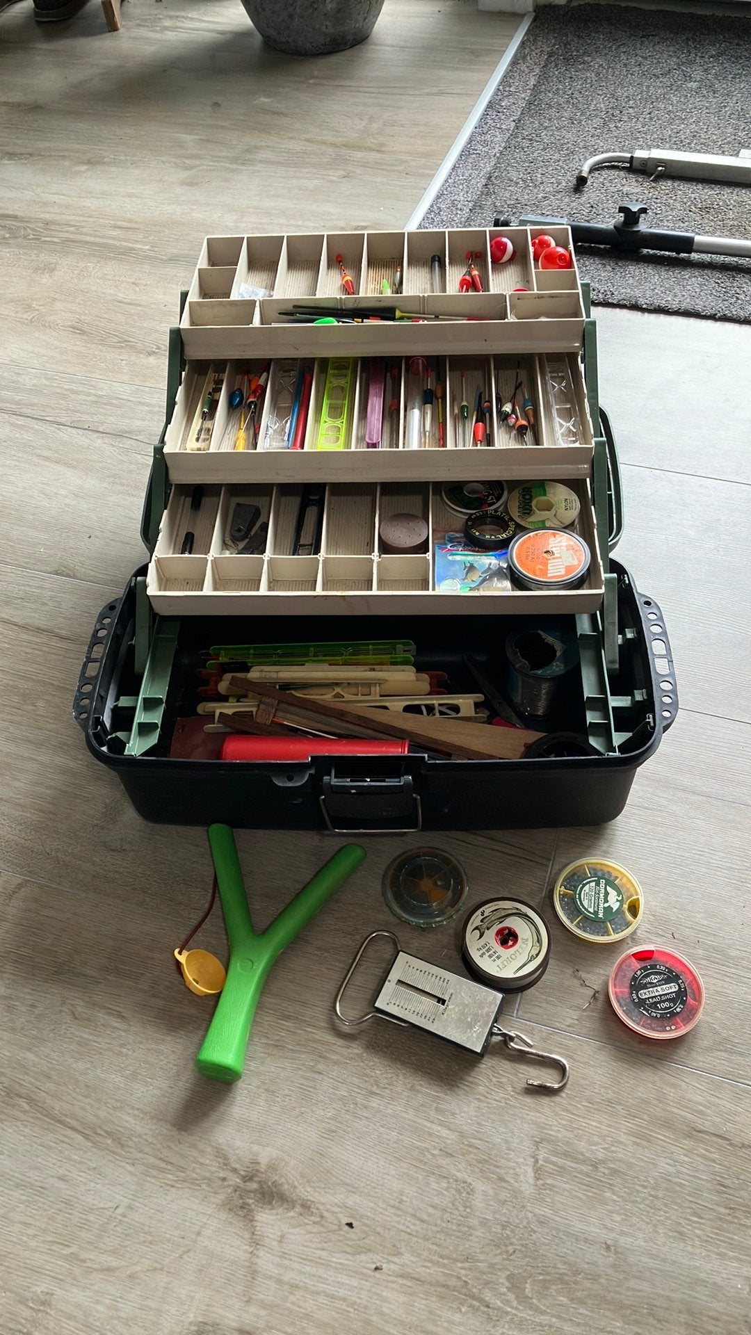 Viskoffer met inhoud, Ophalen, Zo goed als nieuw, Koffer of Tas