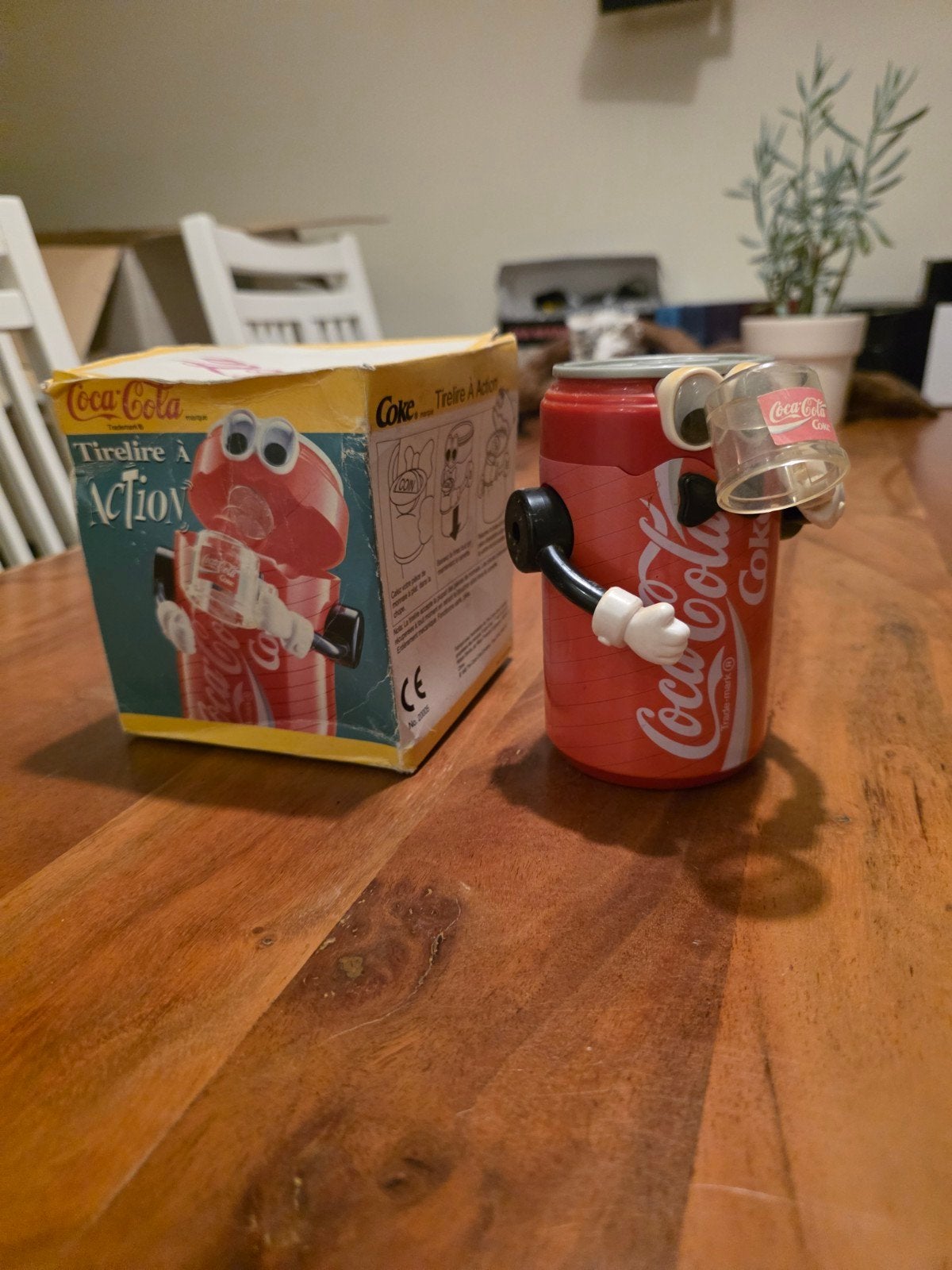 Coca-Cola Action Bank Spaarpot 1992 met Originele Doos, Ophalen of Verzenden, Gebruikt, Gebruiksvoorwerp