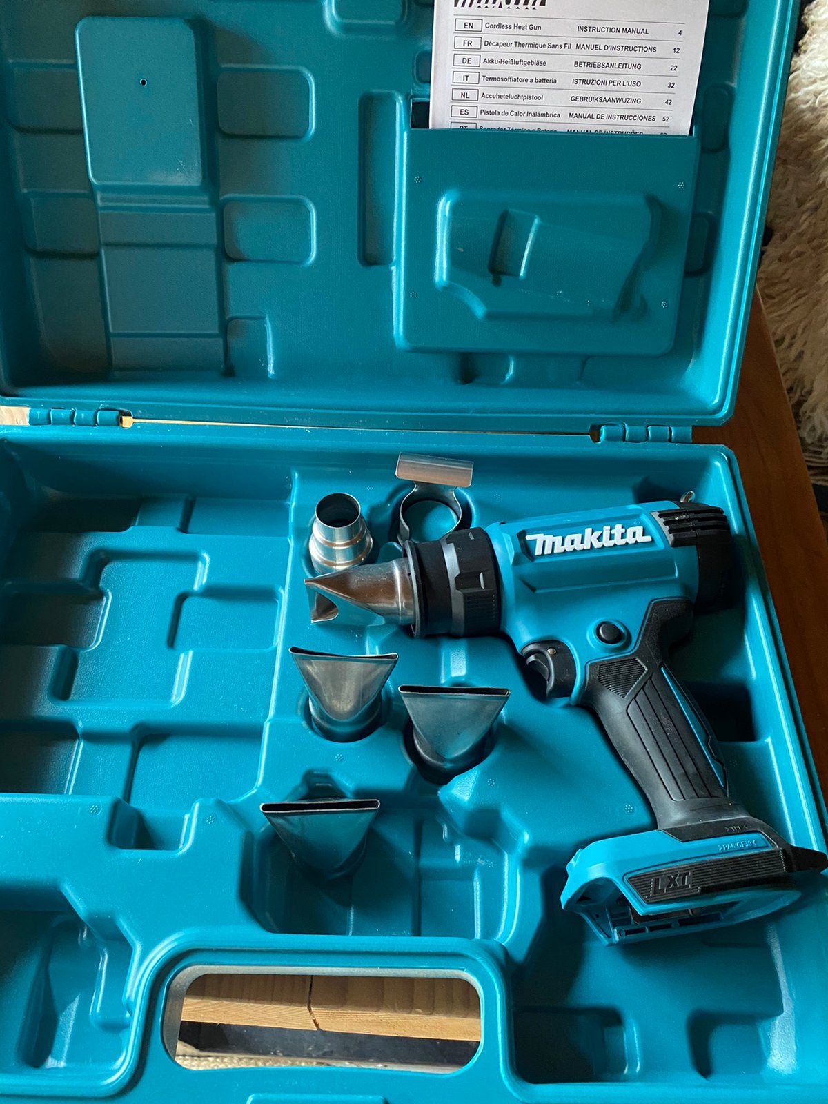 Makita 18V heteluchtpistol, Ophalen of Verzenden, Zo goed als nieuw, Boor- en Schroefmachine
