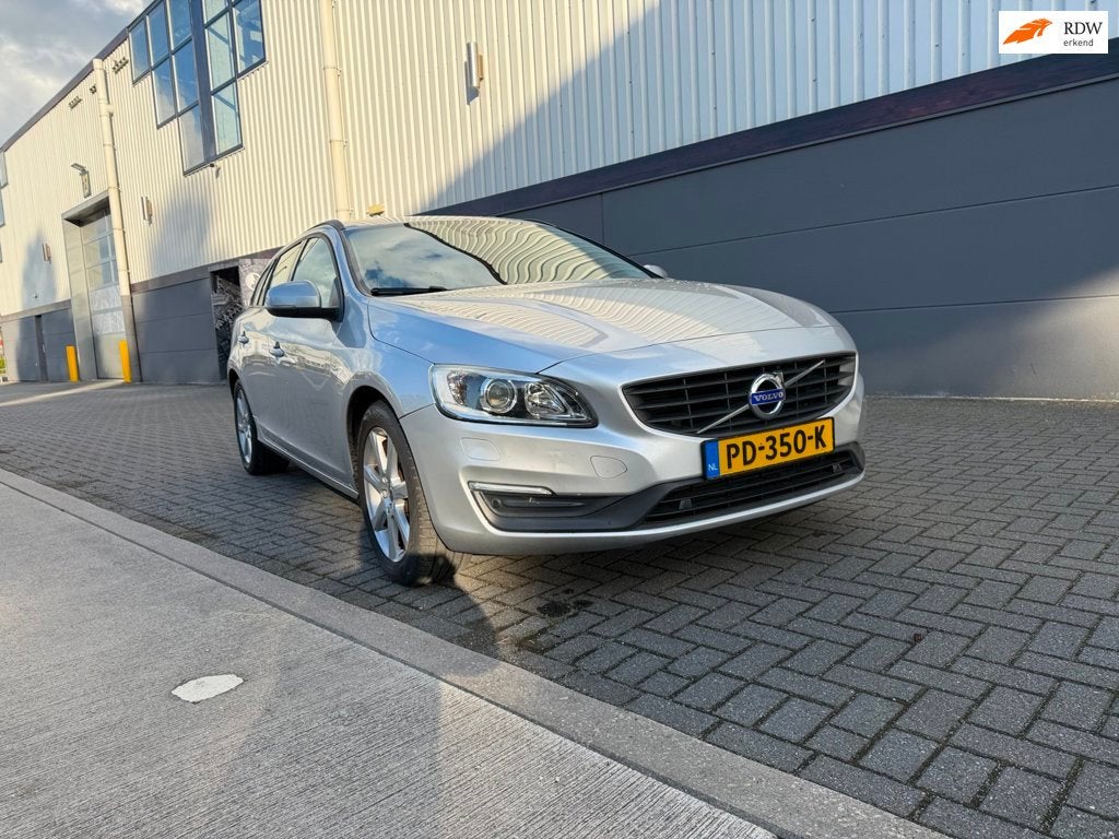 Volvo V60 2.0 D3 Summum NIEUW APK /NAVI/ELEKTRISCHE STOELEN