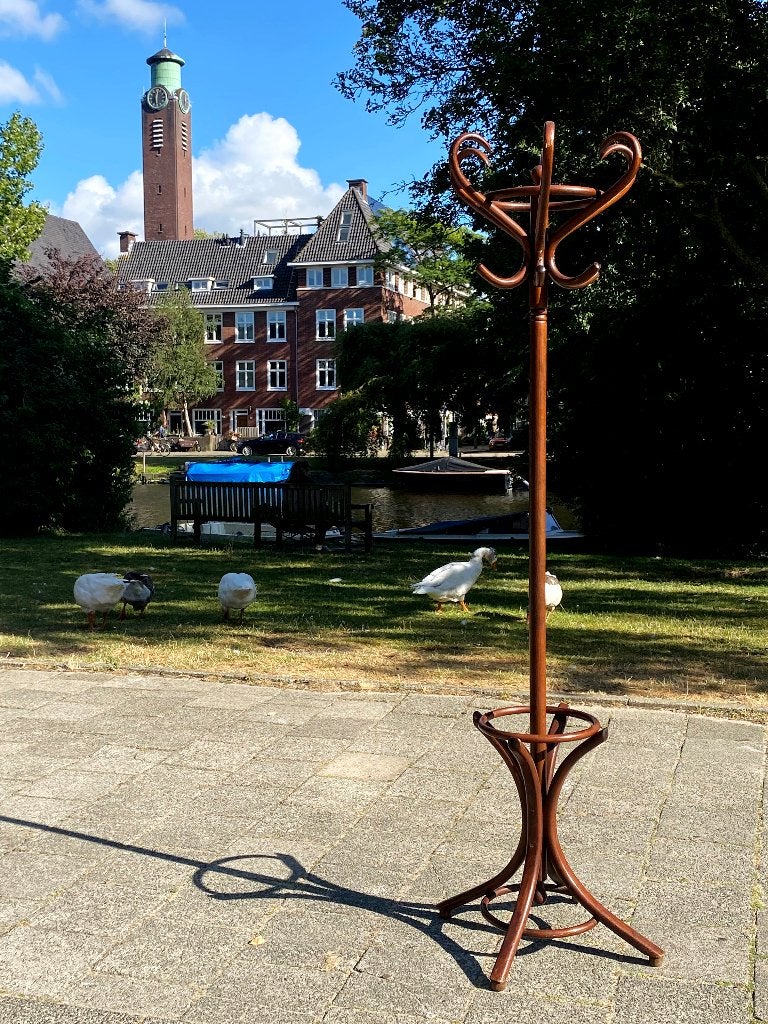 Antieke Bentwood Kapstok (Thonet-stijl) gestanst '72', Ophalen, Gebruikt, Staande kapstok, 150 tot 200 cm