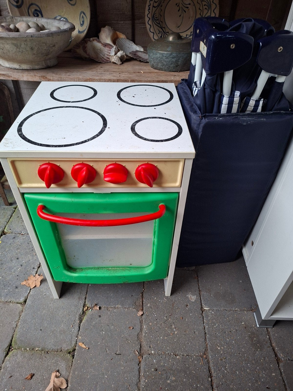 camping bedje + keukentje, Ophalen, Gebruikt, Hout, Speelkeuken