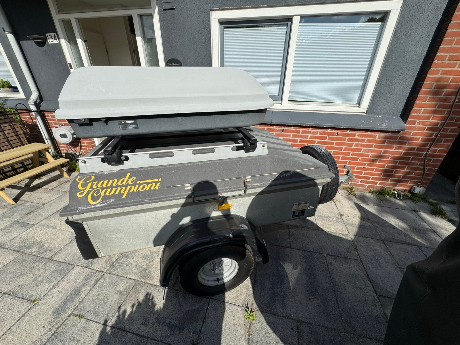 Saris speedy Grande Campioni bagagewagen met dakkoffer, Auto diversen, Ophalen, Gebruikt