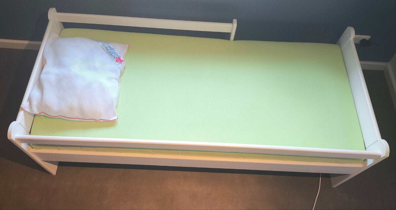 Peuterbed 180x80 met matras en 2 hoezen, incl. peuterkussen, Ophalen, Gebruikt, 70 tot 85 cm, Matras