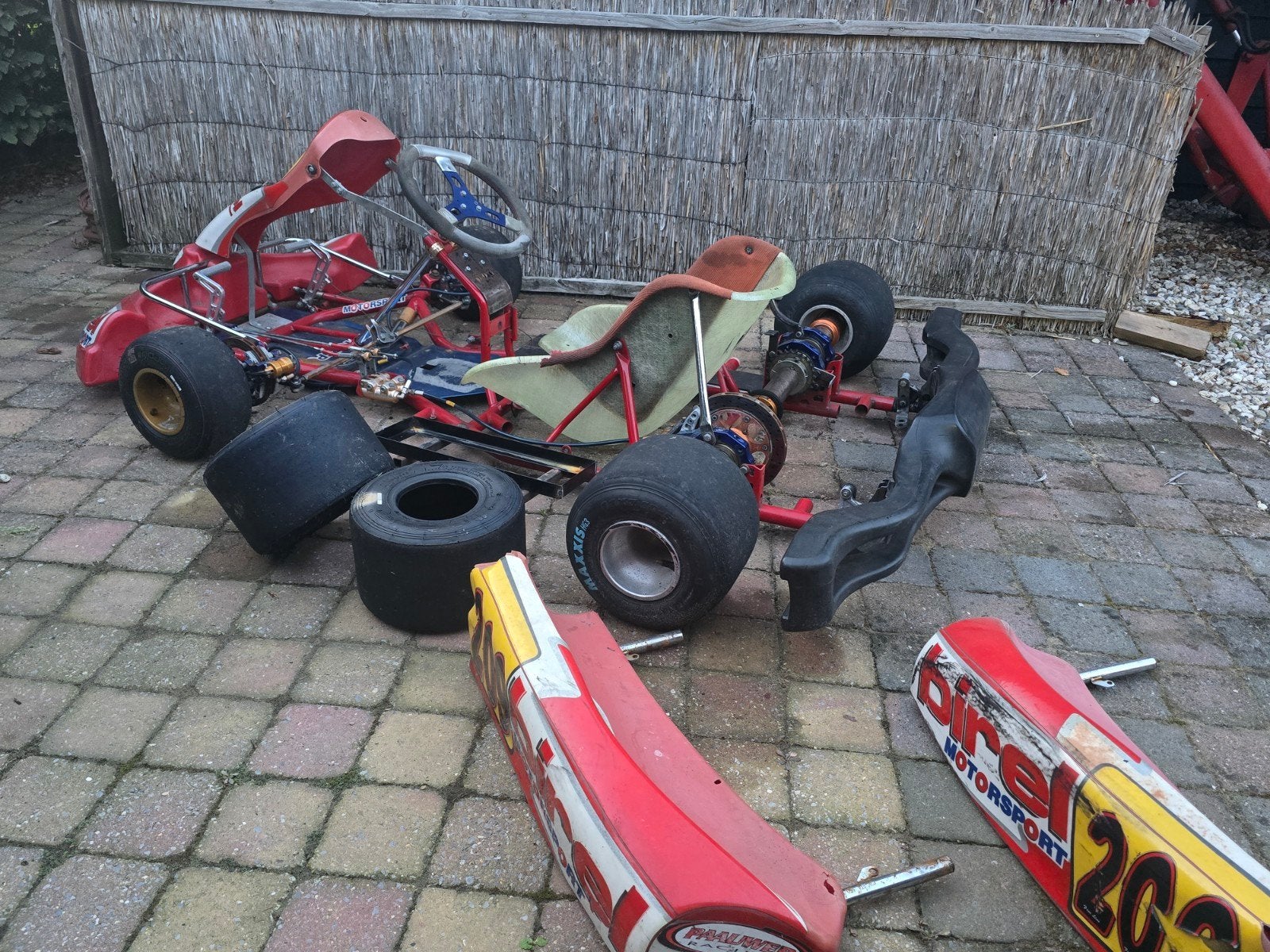 Birel Art MX38 rollend frame - project kart - goede banden, Ophalen, Gebruikt, Kart