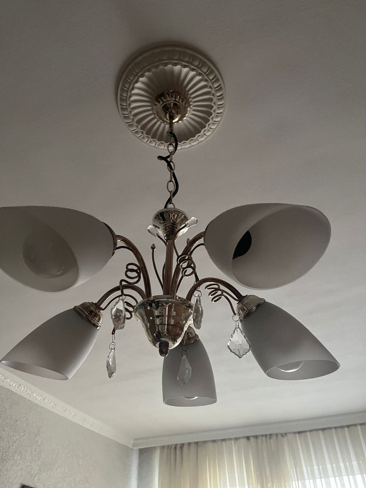 Elegante plafondlamp met 5 glazen kappen, Ophalen, Gebruikt, Glas, Minder dan 50 cm
