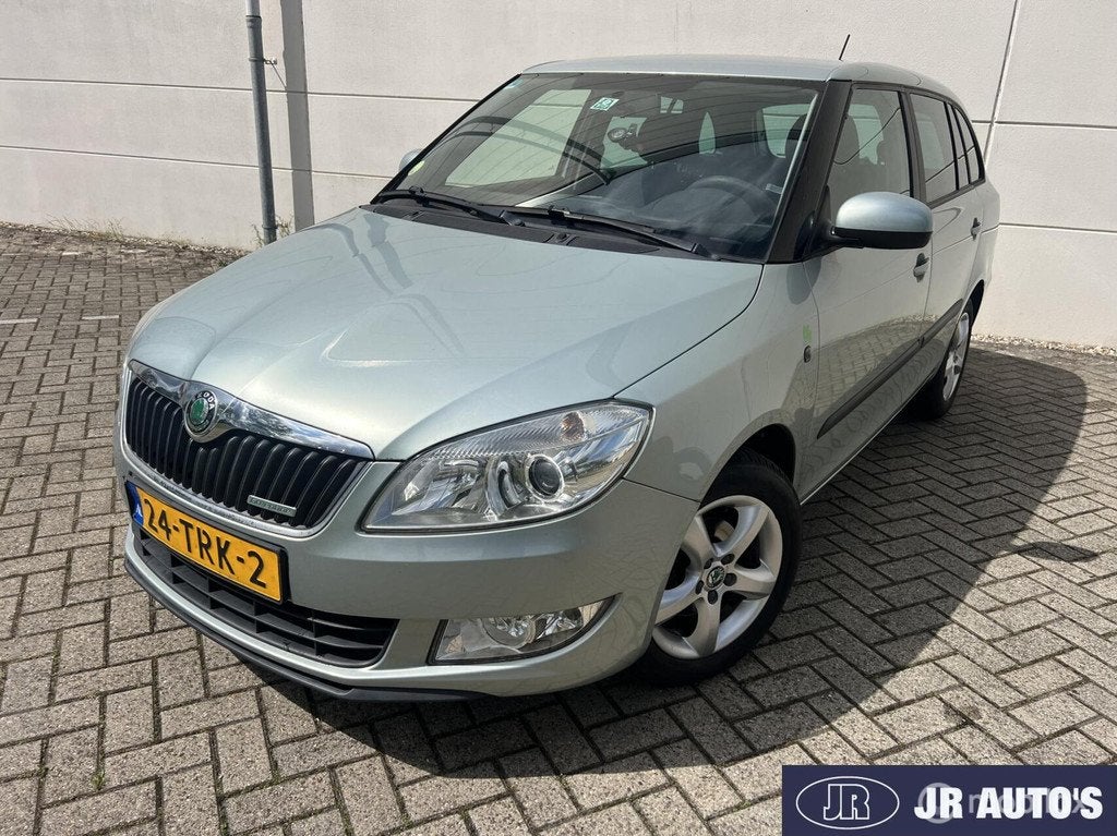 Skoda Fabia Combi 1.2 TDI Greenline Businessline, Auto's, Voorwielaandrijving, Euro 5, Stof, Zwart