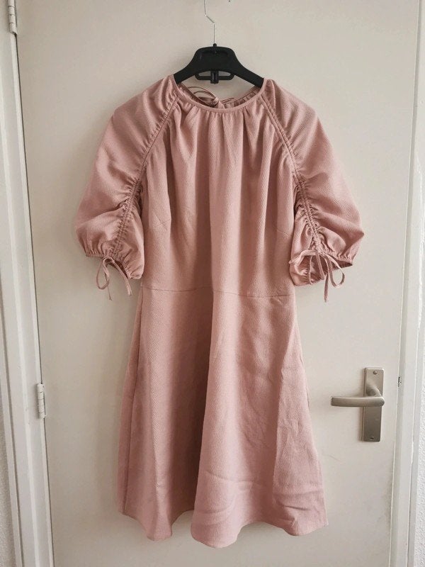 Nieuwe Ted Baker roze jurk TB maat 4=EU42, Maat 42/44 (L), Nieuw, Ophalen of Verzenden, Roze