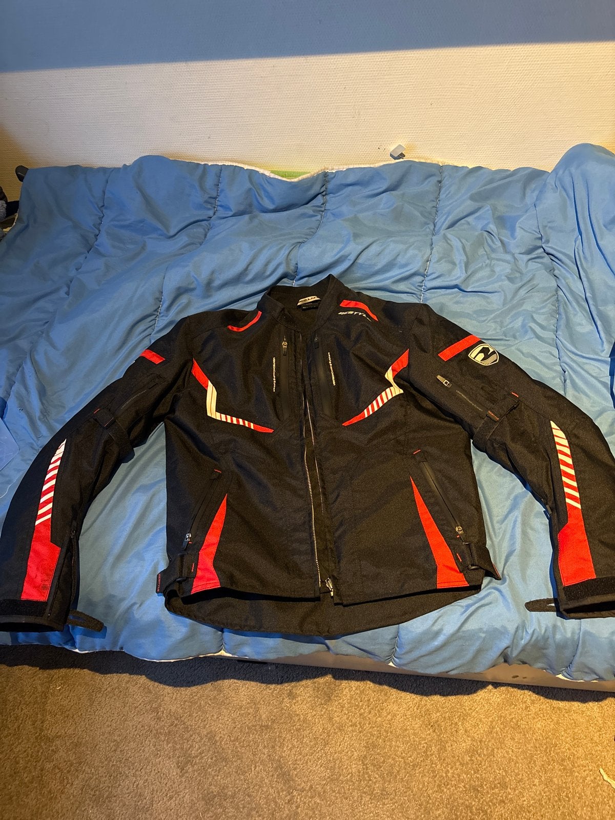 Motorjas textiel zwart/rood - Restyle, Ophalen of Verzenden, Tweedehands, Dames, Jas | textiel