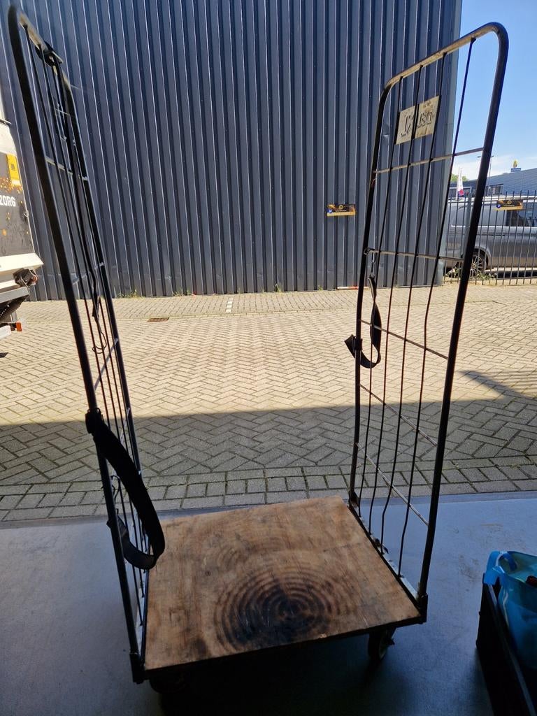 Rolcontainer/transportkar, Doe-het-zelf en Verbouw, Transportwagens, Gebruikt, Transportkar, 100 liter of meer, Ophalen