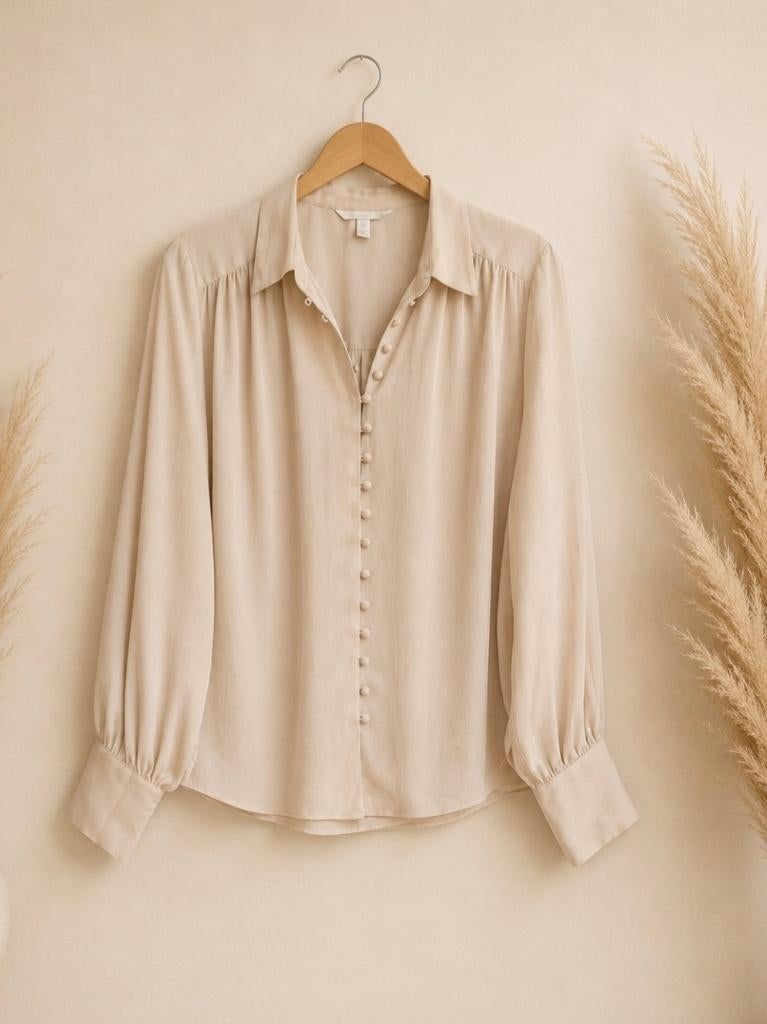 Prachtige H&M blouse M, Kleding | Dames, Blouses en Tunieken, Maat 38/40 (M), H&M, Beige, Ophalen of Verzenden