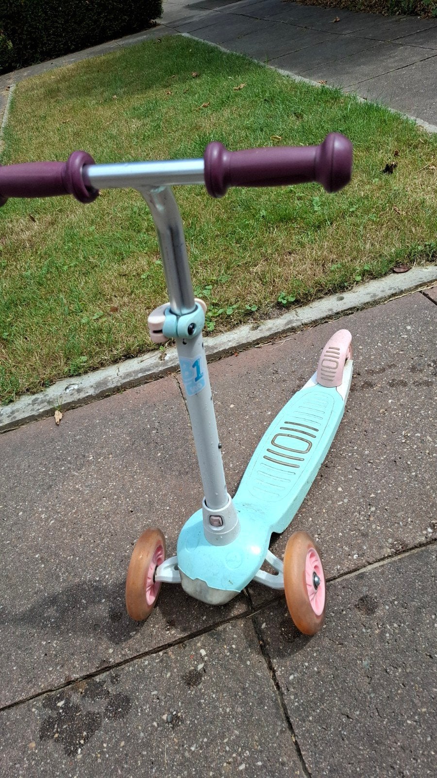 Kinderstep met 3 wielen - Blauw/Roze, Ophalen of Verzenden, Gebruikt, Gewone step, Onbekend