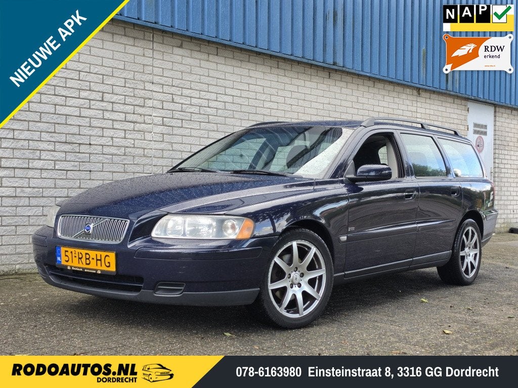Volvo V70 2.4 170pk Airco/Cruise Nieuwe APK ✅, Blauw, 170 pk, Euro 4, 84 €/maand