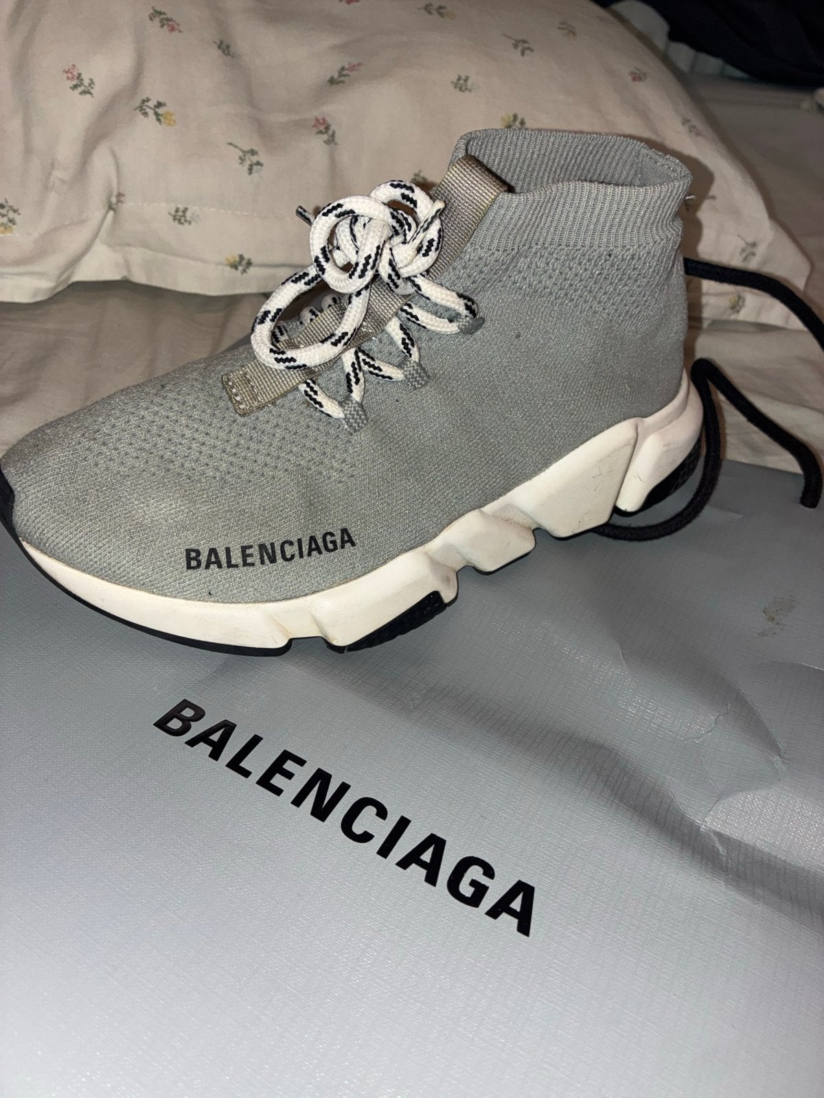 Balenciaga Sneakers, Kleding | Dames, Ophalen, Gedragen, Grijs, Sneakers of Gympen