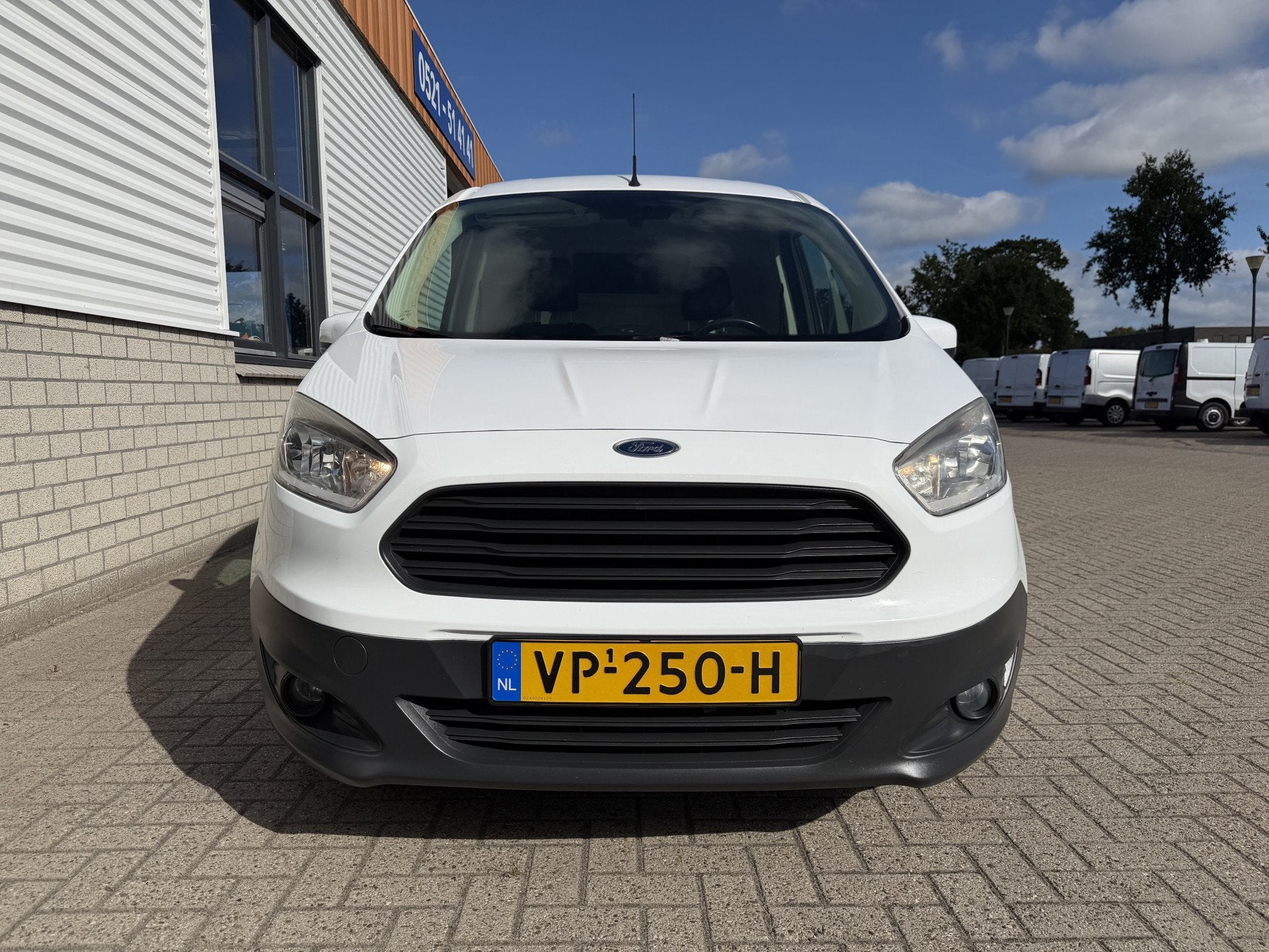 Ford Transit Courier 1.5 TDCI Trend / vaste prijs rijklaar, Auto's, Euro 5, Stof, Huisgarantie, 4 cilinders